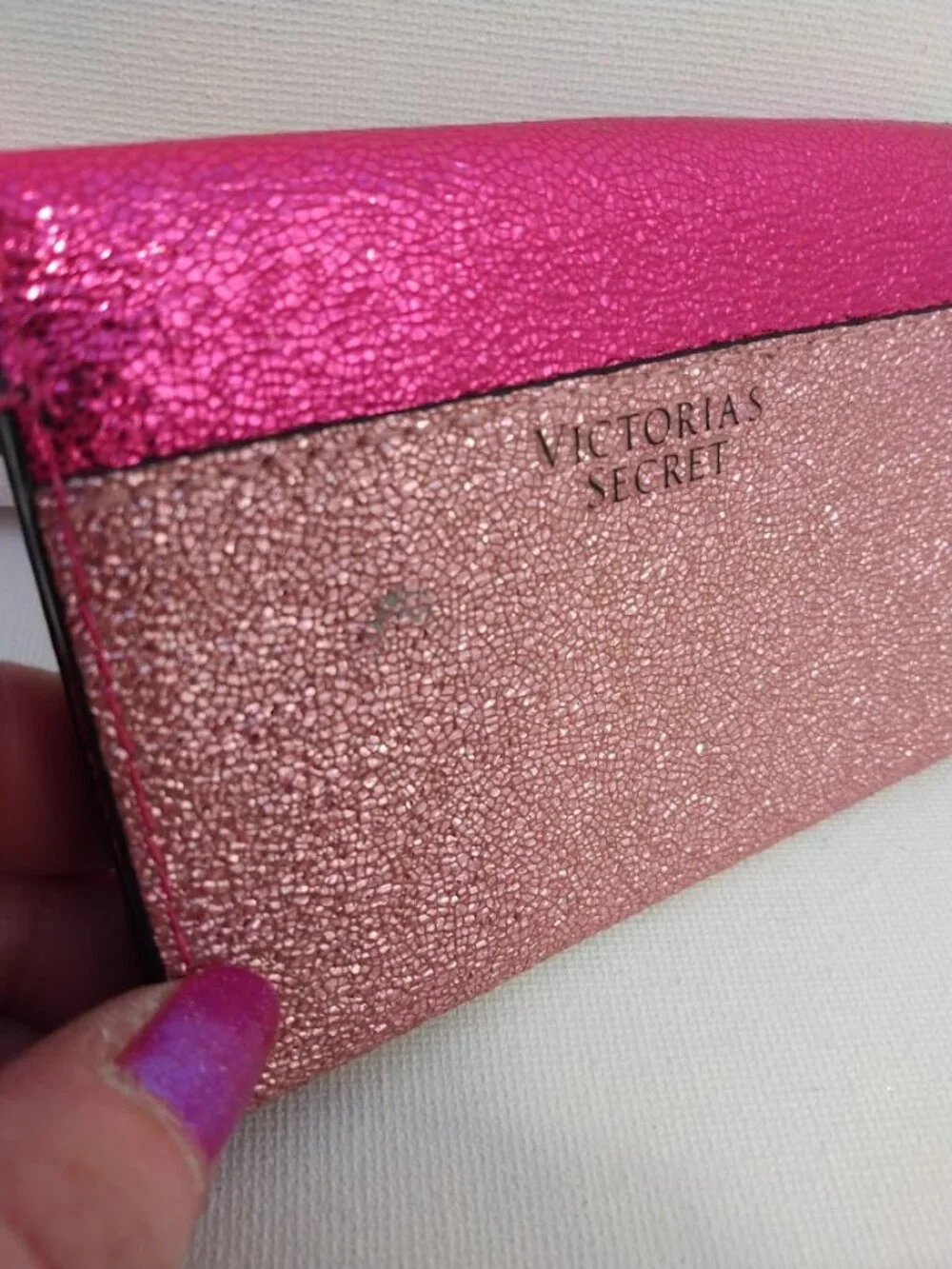 Victoria's Secret Keychain and Card Holder Sparkle Hot Pink Metallic Red Lips - Picture 3 of 9